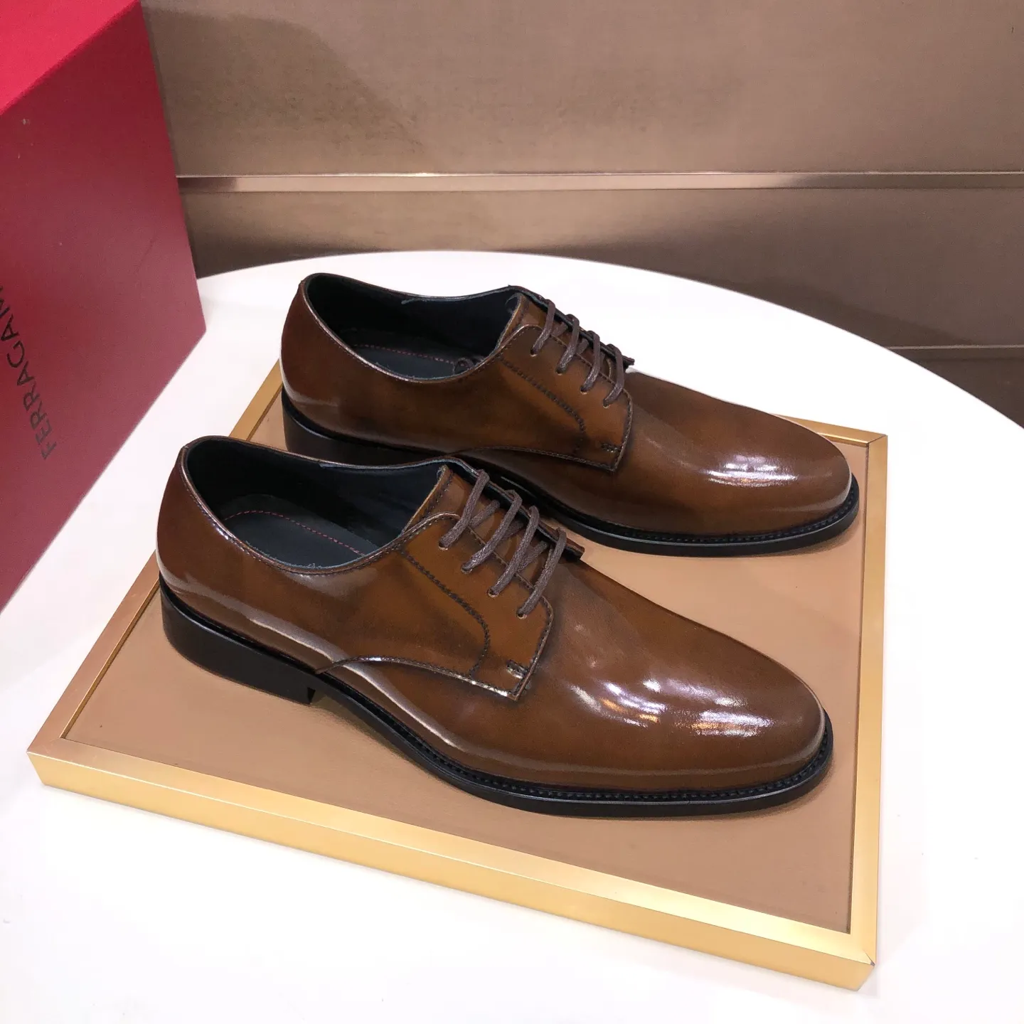 Men's shoes 💰540💰 [Ferragamo/Ferragamo] The latest model from the counter. Original imported high-quality cowhide with open sides + imported 🐂 cowhide lining + original luxury metal buckle + original combination outsole. Comparison is stress-free 38–45 (45 is custom-made and cannot be returned or exchanged)